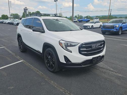 Summit White 2019 GMC Terrain SLT