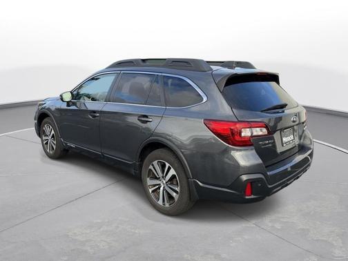 Gray 2018 Subaru Outback 2.5i Limited
