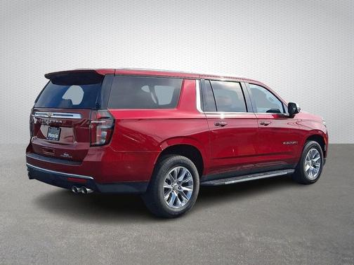 2024 Chevrolet Suburban Premier