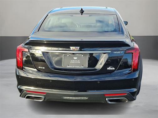 2022 Cadillac CT5 Luxury