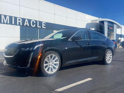 2022 Cadillac CT5 Luxury