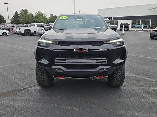 Black 2024 Chevrolet Colorado ZR2