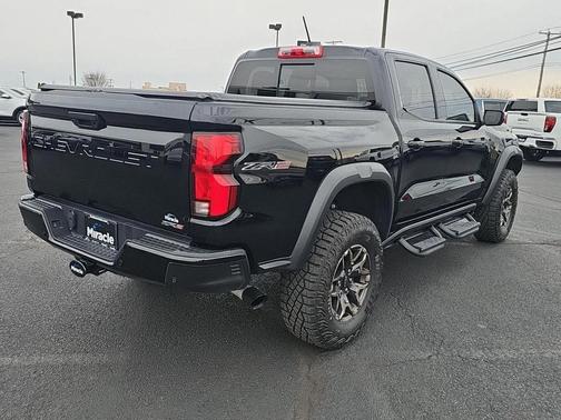 Black 2024 Chevrolet Colorado ZR2
