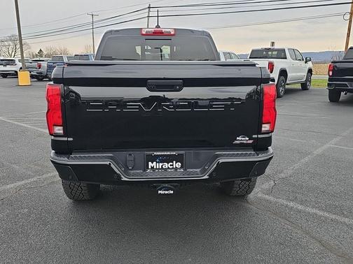 2024 Chevrolet Colorado ZR2