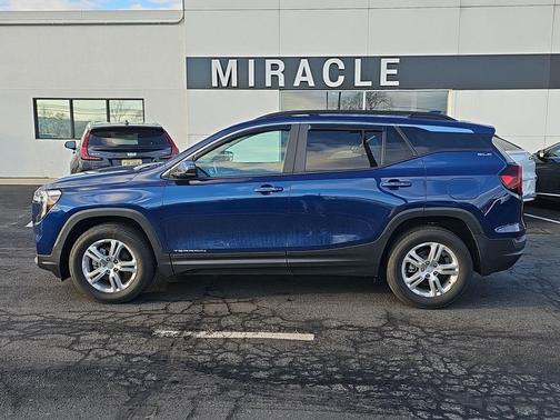 2023 GMC Terrain SLE