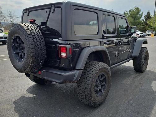 Black Clearcoat 2024 Jeep Wrangler Willys