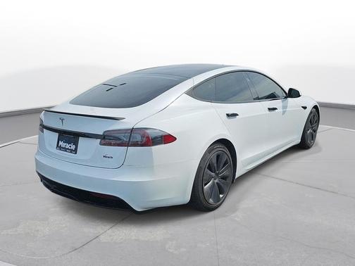 2022 Tesla Model S Dual Motor All-Wheel Drive