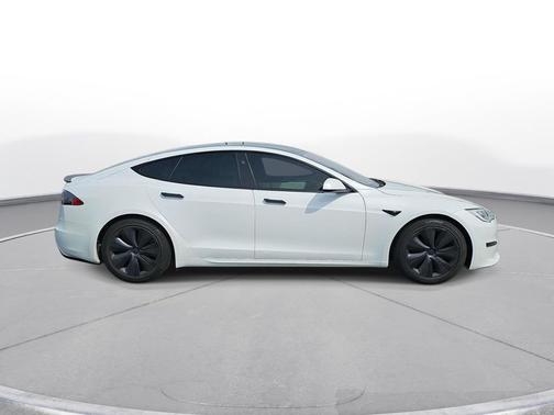 2022 Tesla Model S Dual Motor All-Wheel Drive