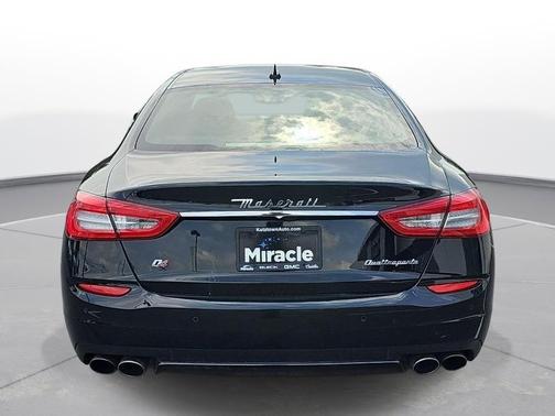 Black 2014 Maserati Quattroporte S Q4