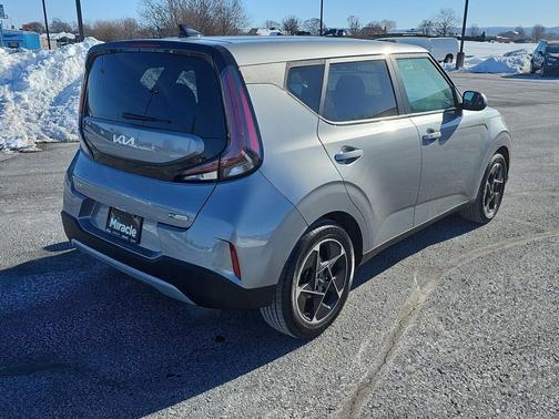 2023 Kia Soul EX