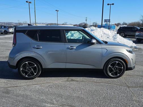 2023 Kia Soul EX