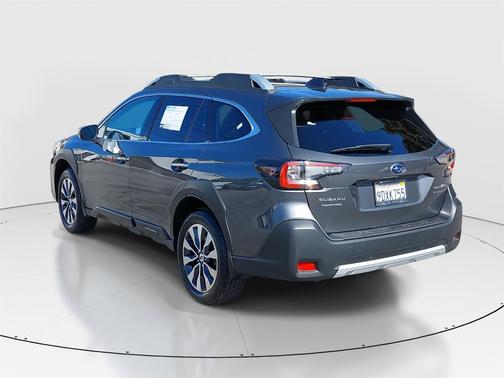 2023 Subaru Outback Touring XT