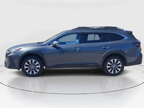 Magnetite Gray Metallic 2024 Subaru Outback Touring XT