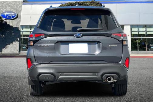 2025 Subaru Forester Hybrid Touring