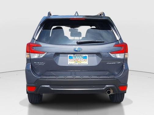 Magnetite Gray Metallic 2023 Subaru Forester Limited