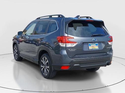 Magnetite Gray Metallic 2023 Subaru Forester Limited