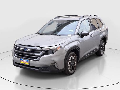 Riverrock Green 2025 Subaru Forester Premium