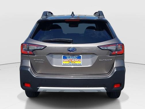 Brilliant Bronze Metallic 2023 Subaru Outback Limited