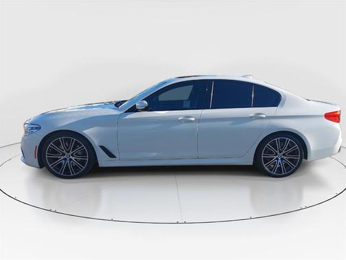 2019 BMW 540 i