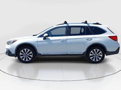 2018 Subaru Outback 2.5i Touring
