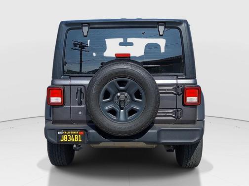 Granite Crystal Clearcoat Metallic 2018 Jeep Wrangler Sport