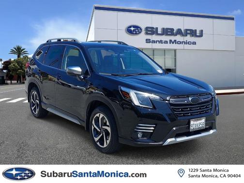 Crystal Black Silica 2022 Subaru Forester Touring