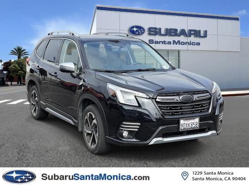 Crystal Black Silica 2022 Subaru Forester Touring