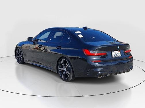 Black Sapphire Metallic 2021 BMW 330 i