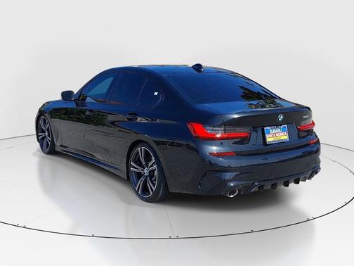 Black Sapphire Metallic 2021 BMW 330 i