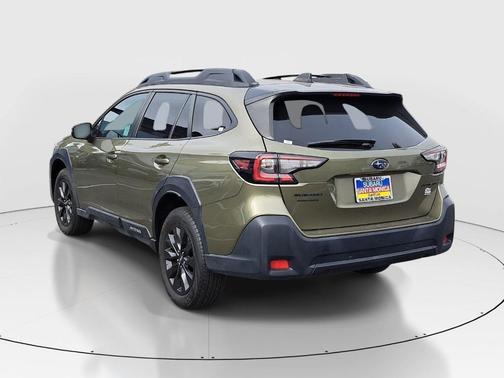 Autumn Green Metallic 2023 Subaru Outback Onyx Edition