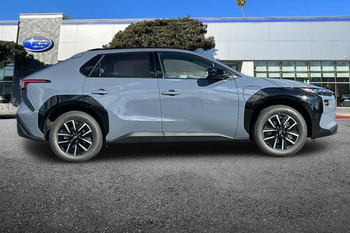 2026 Subaru Solterra Premium