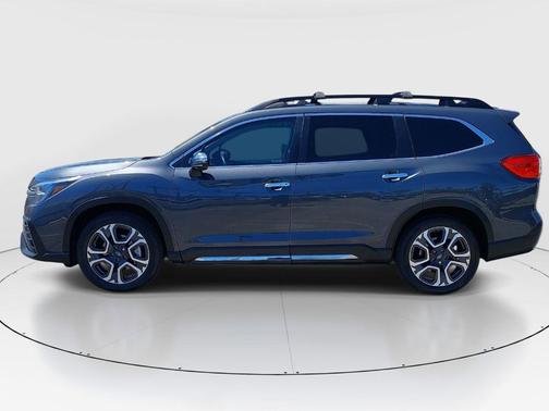 Magnetite Gray Metallic 2023 Subaru Ascent Touring 7-Passenger