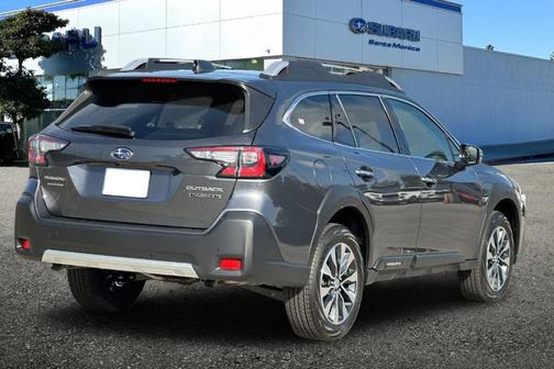 2025 Subaru Outback Touring XT