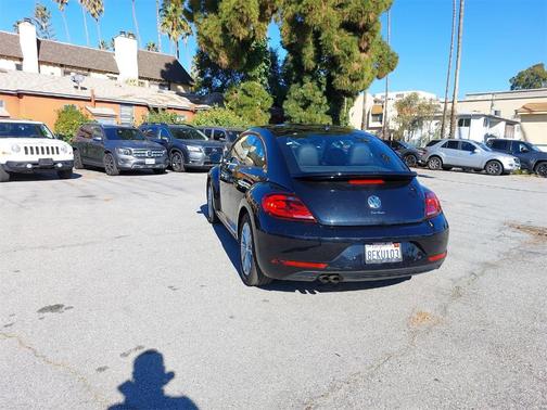 2018 Volkswagen Beetle 2.0T S