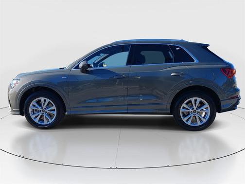 2025 Audi Q3 45 S line Premium