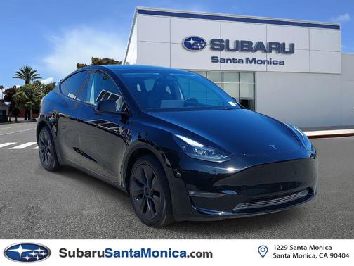 Black 2025 Tesla Model Y Long Range
