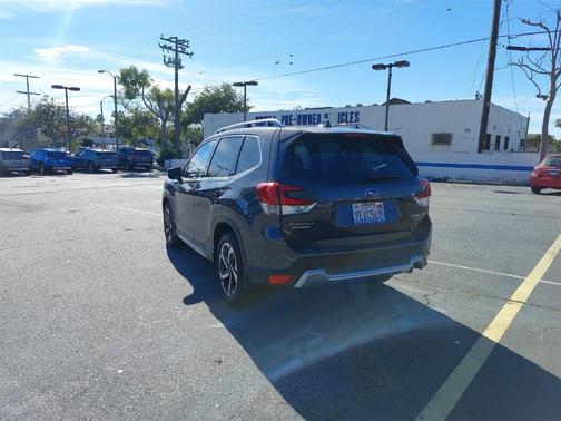 2023 Subaru Forester Touring