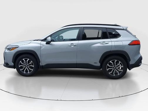 Silver 2024 Toyota Corolla Cross Hybrid SE