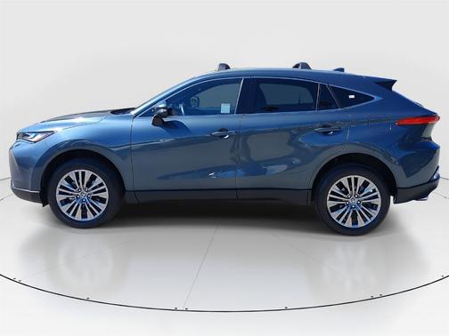 2024 Toyota Venza XLE