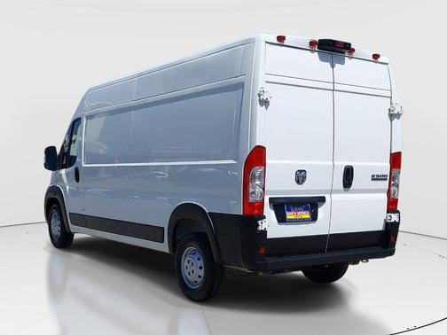 Bright White Clearcoat 2023 RAM ProMaster 2500 High Roof