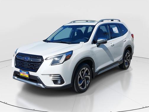 2023 Subaru Forester Touring