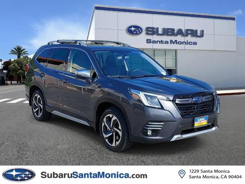 Magnetite Gray Metallic 2023 Subaru Forester 2.5i Touring