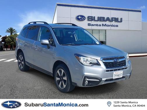 Ice Silver Metallic 2017 Subaru Forester 2.5i Limited