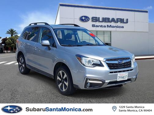 Ice Silver Metallic 2017 Subaru Forester 2.5i Limited
