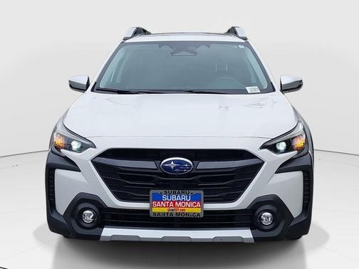 Crystal White Pearl 2023 Subaru Outback Touring XT