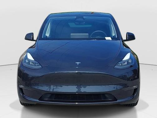 Black 2024 Tesla Model Y Performance