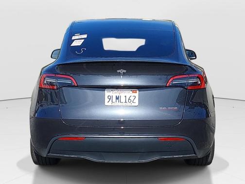 Black 2024 Tesla Model Y Performance