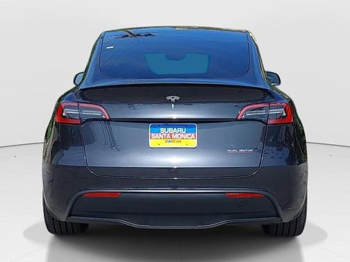 Black 2024 Tesla Model Y Performance
