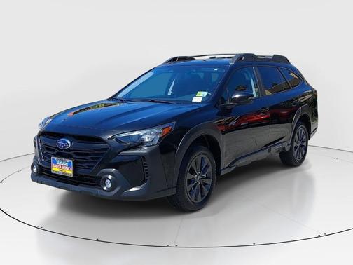 Crystal Black Silica 2025 Subaru Outback Onyx Edition XT