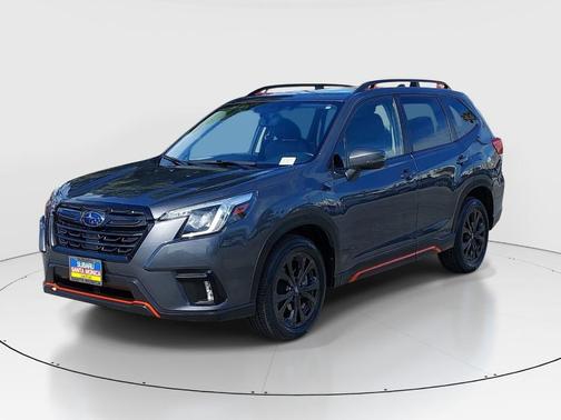 Magnetite Gray Metallic 2024 Subaru Forester Sport
